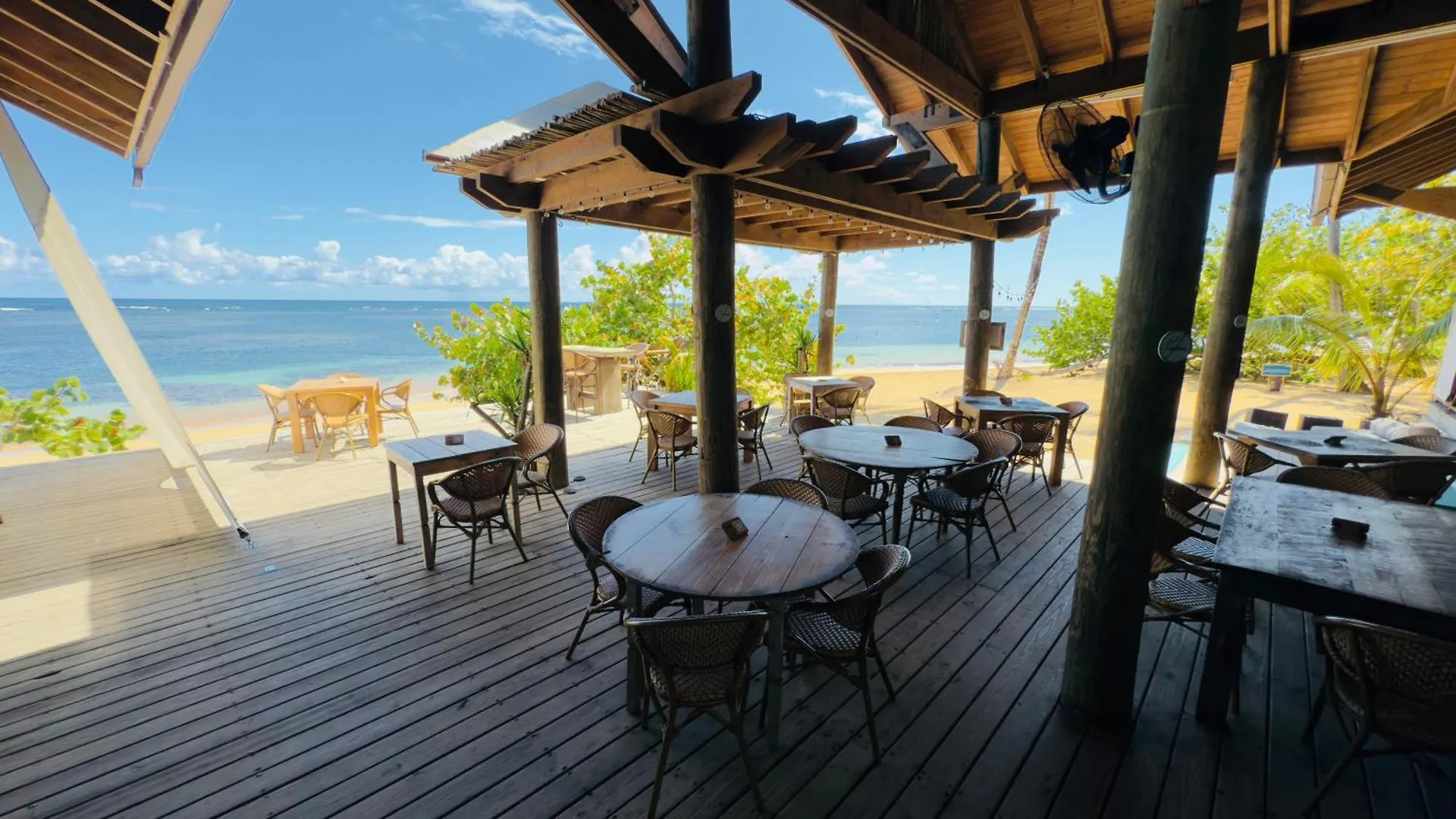 Lägenhet Balcones Del Atlantico - Beachfront Las Terrenas